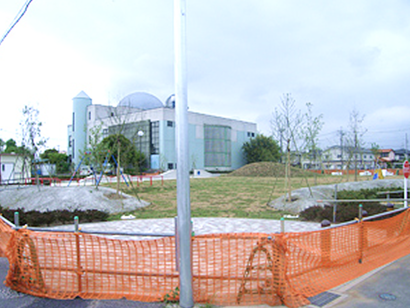 平成20年12月　吉川駅南地区38街区公園整備他工事02