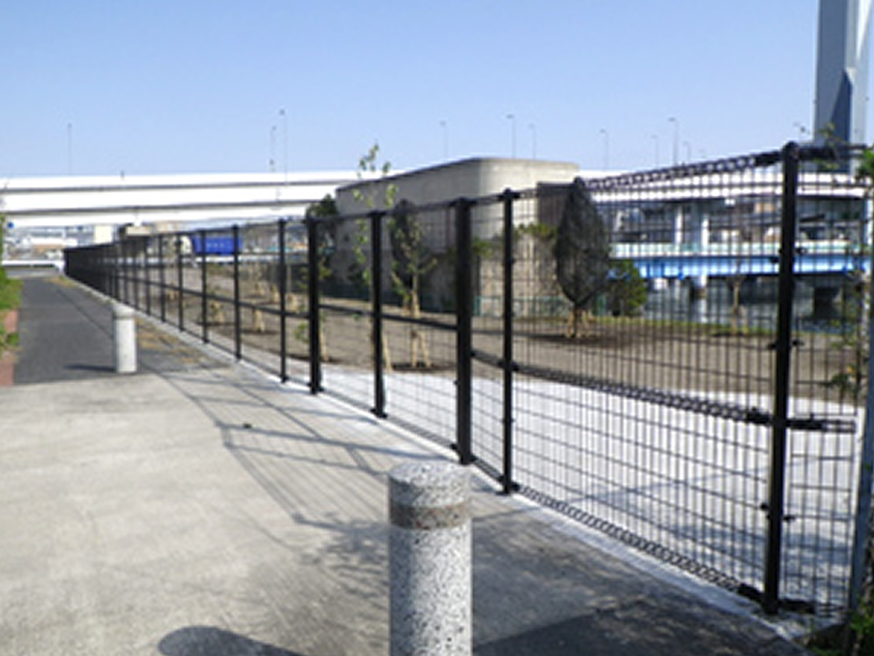 平成24年2月　平成23年度水の広場公園中央地区その1整備工事02